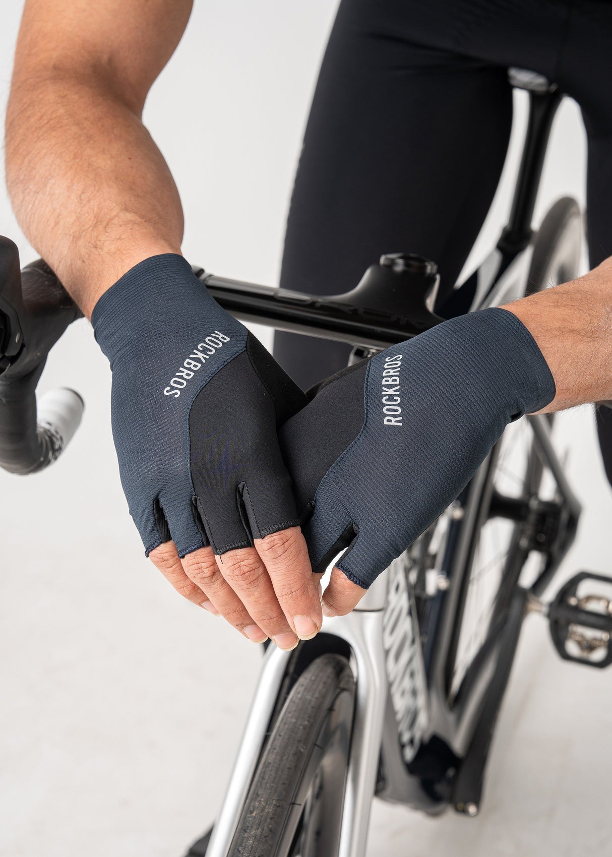 ROCKRBOS Road-to-Sky Cycling Fingerless Gloves