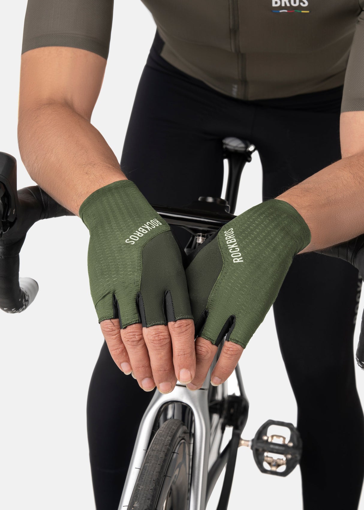 【ROAD TO SKY】by ROCKBROS Fingerless Anti-Slip Cycling Gloves in Various Colours
