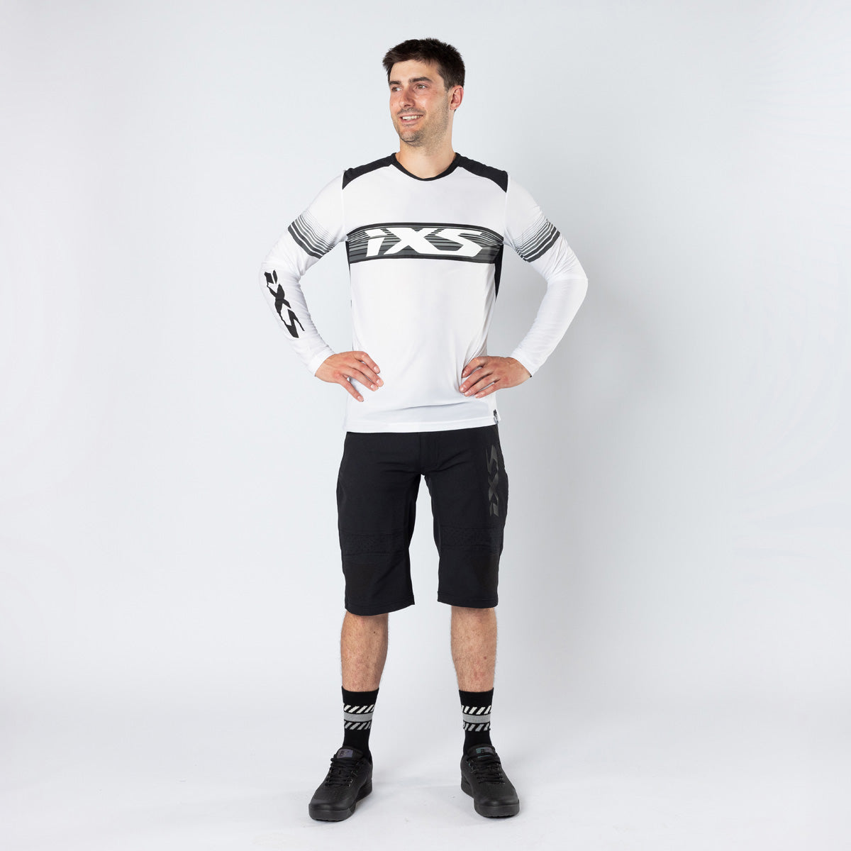 IXS Trigger Lite 1.1 jersey