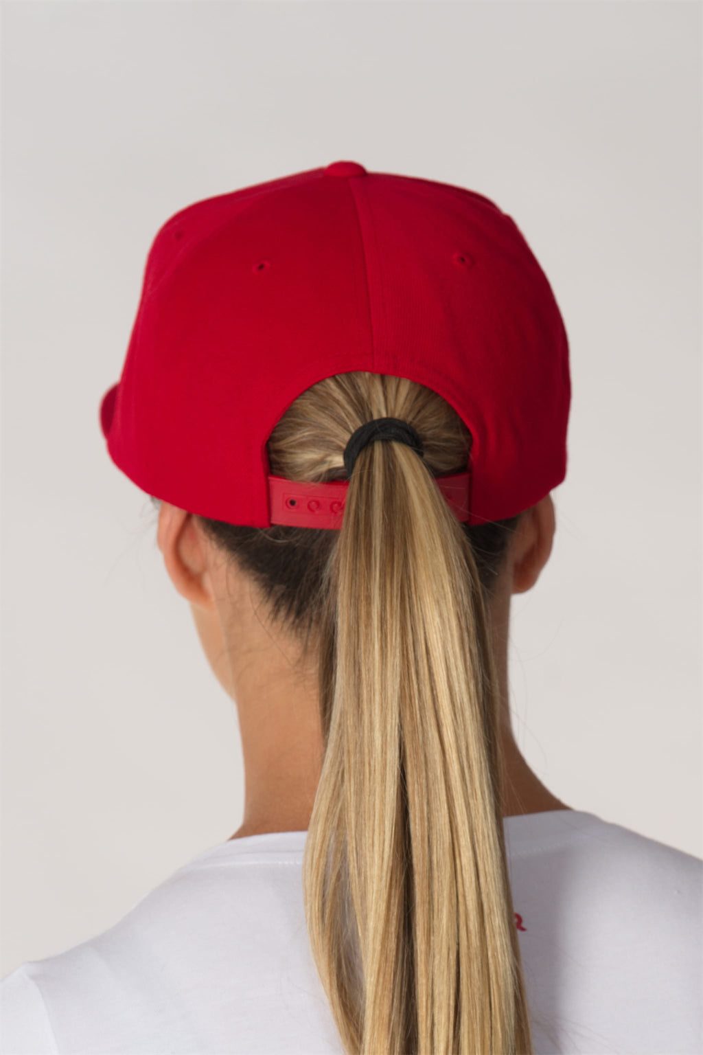 Classic Cap Red/White Logo - Unisex