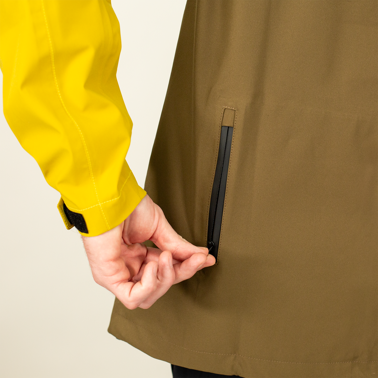 HydroSend Shell - Citrine/Forest Khaki