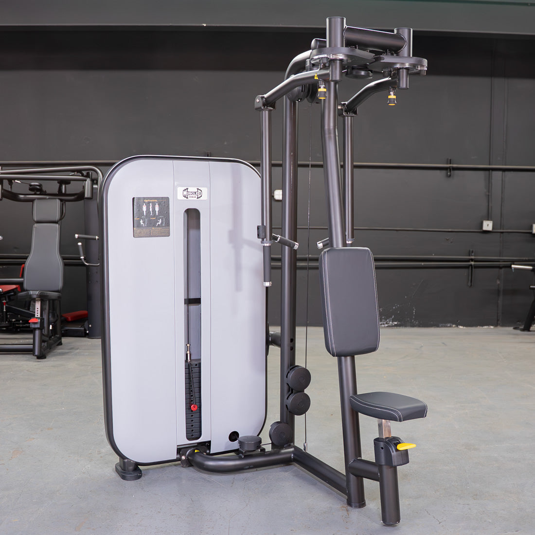 Vogue Pec Deck Rear Delt Machine | Muscle D Fitness Commercial Gym