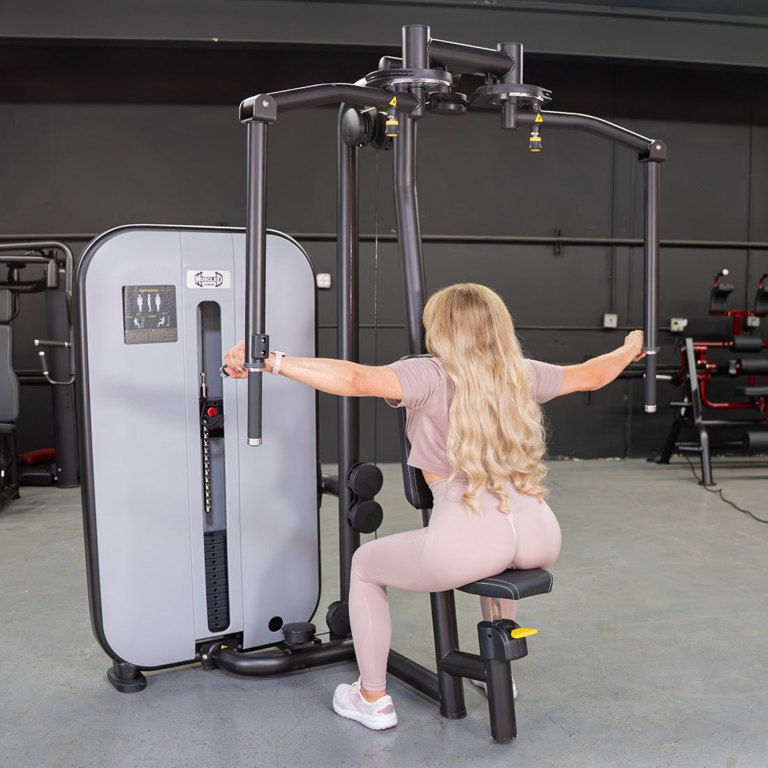 Vogue Pec Deck Rear Delt Machine | Muscle D Fitness Commercial Gym