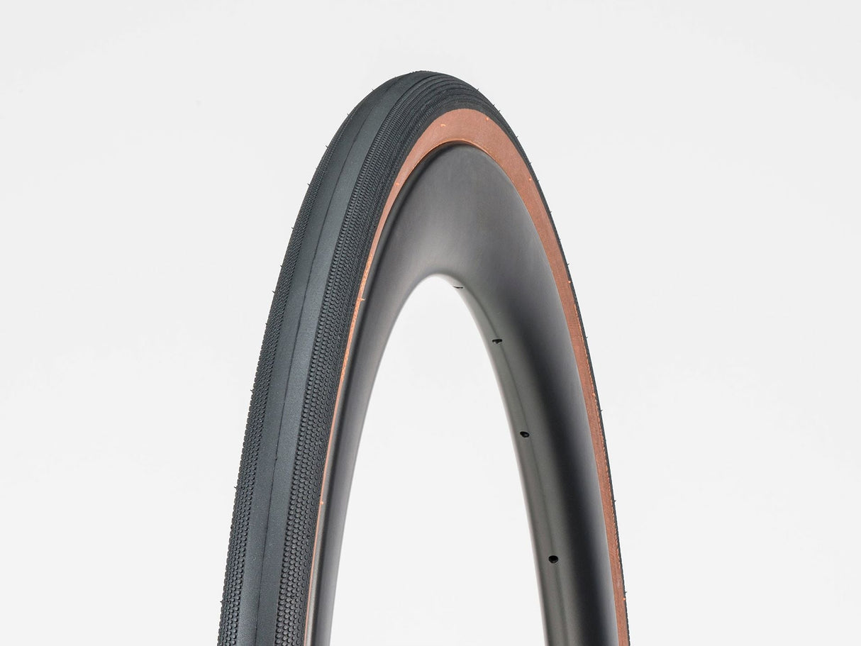 Bontrager R3 Hard-Case Lite 700x32c TLR Skinwall Tire