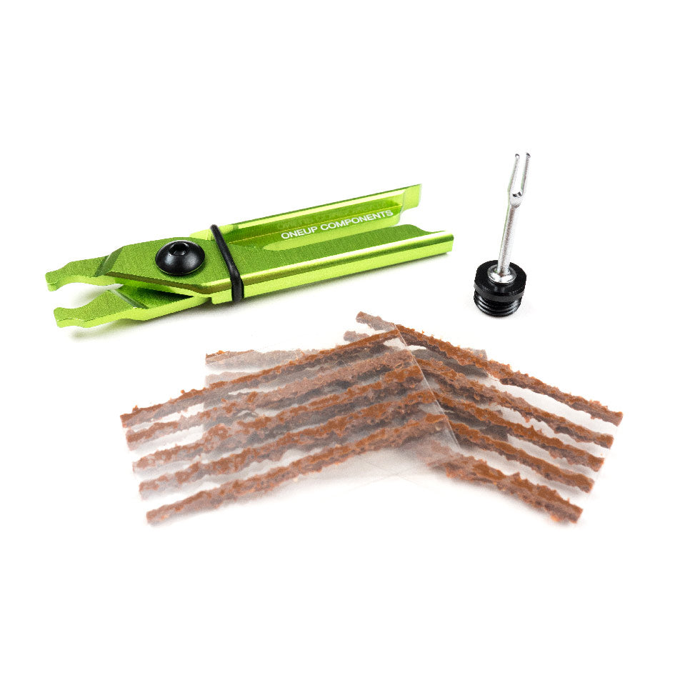 EDC Plug & Pliers Kit, Green