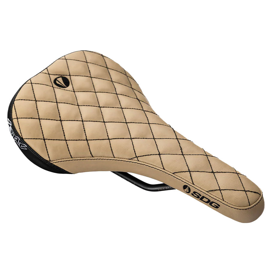 Bel-Air V3 Sensus Saddle,Lux Rails, Dia Stitch Creme