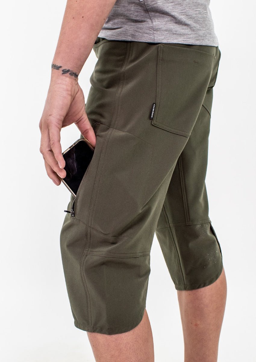 Women's Joanie Capri 17"