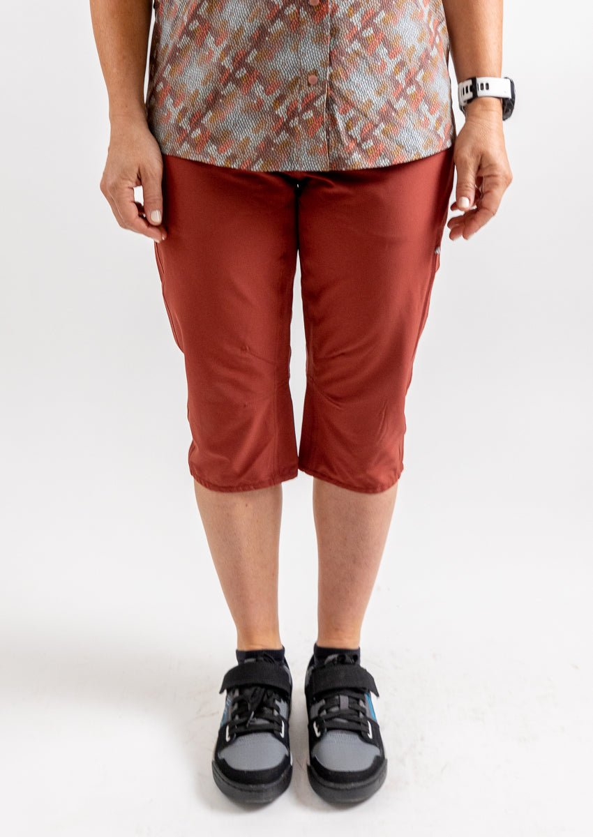 Women's Joanie Capri 17"