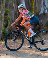 W. CROP TEE - SUMMER BOTANICAL