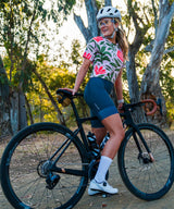 W. CROP TEE - SUMMER BOTANICAL