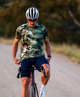 M. ESCAPE BIB - BLACK