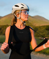 W. ESCAPE DROP TAIL BIB - BLACK