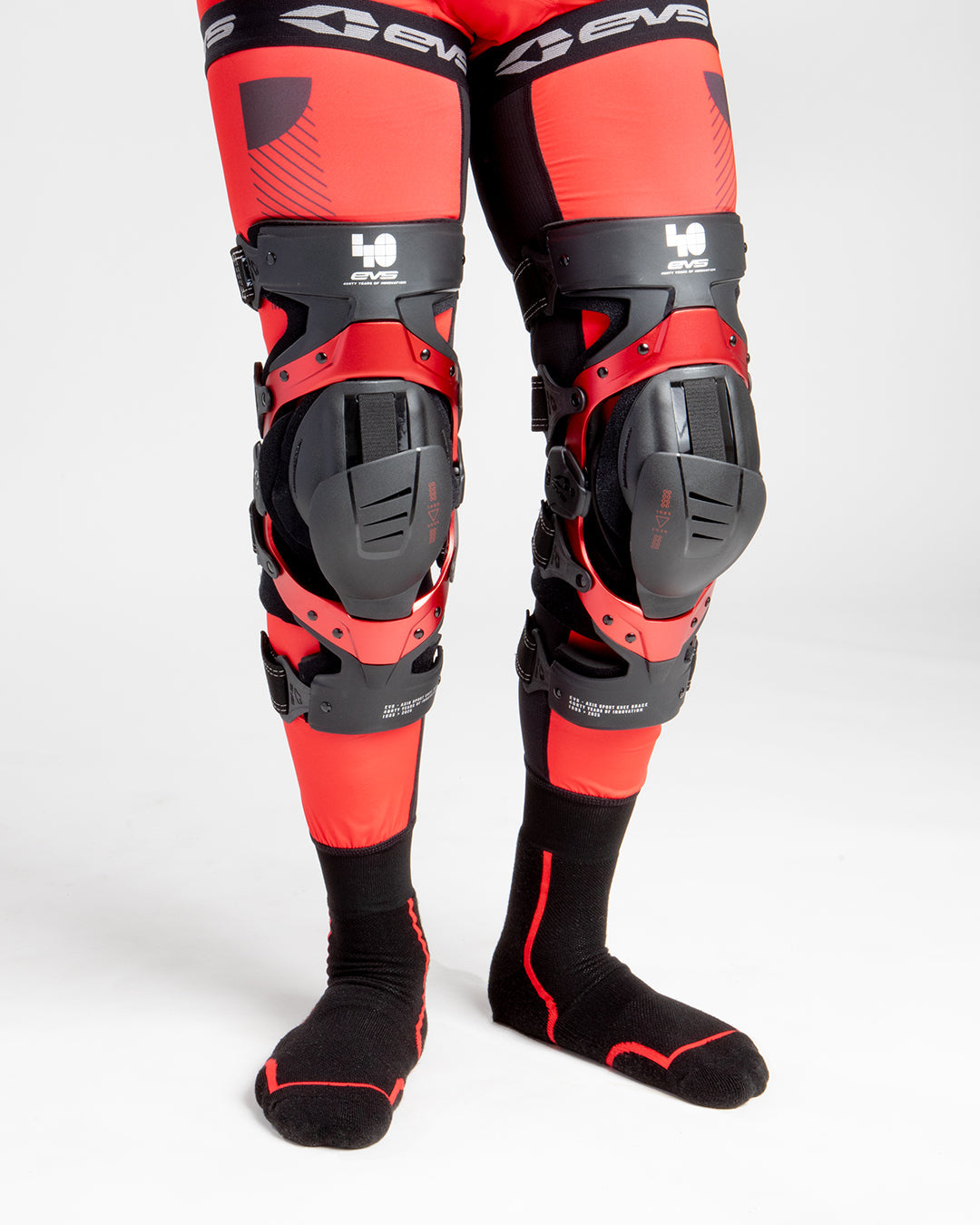 Axis Sport 40th Knee Brace