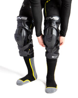 Axis Sport 2025 Knee Brace