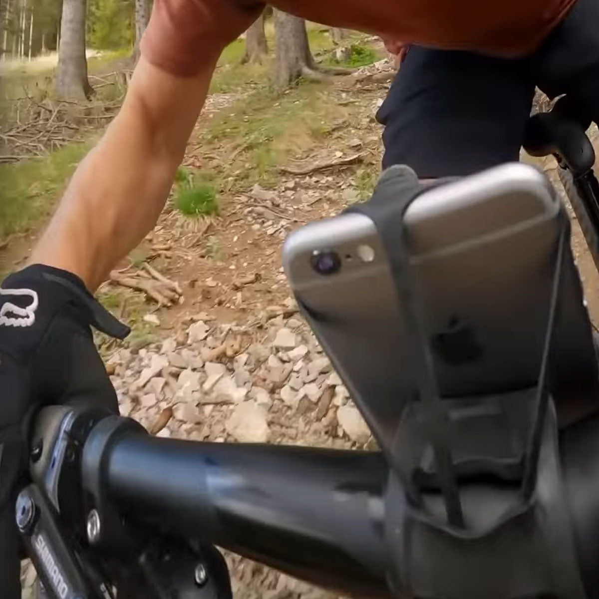 FINN - Universal Bicycle Phone Mount - Transparent