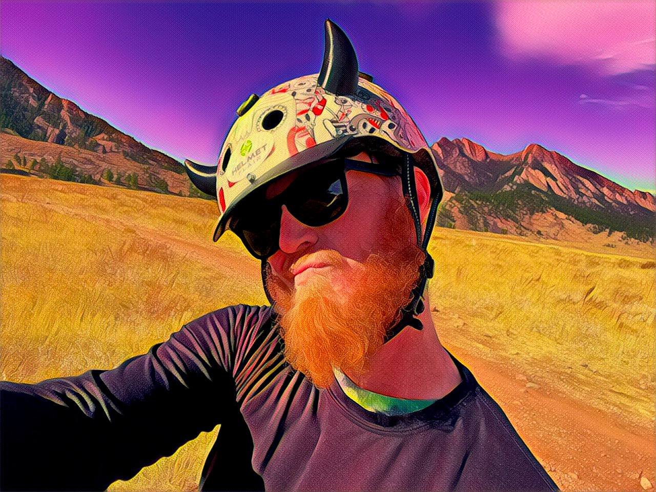 MagNeatOhz: Small Black Devil Horns for Helmet