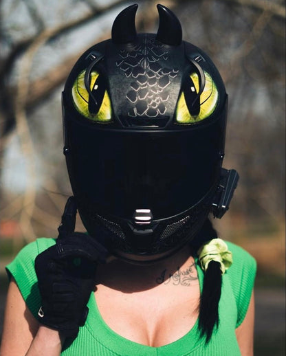 MagNeatOhz: Small Black Devil Horns for Helmet