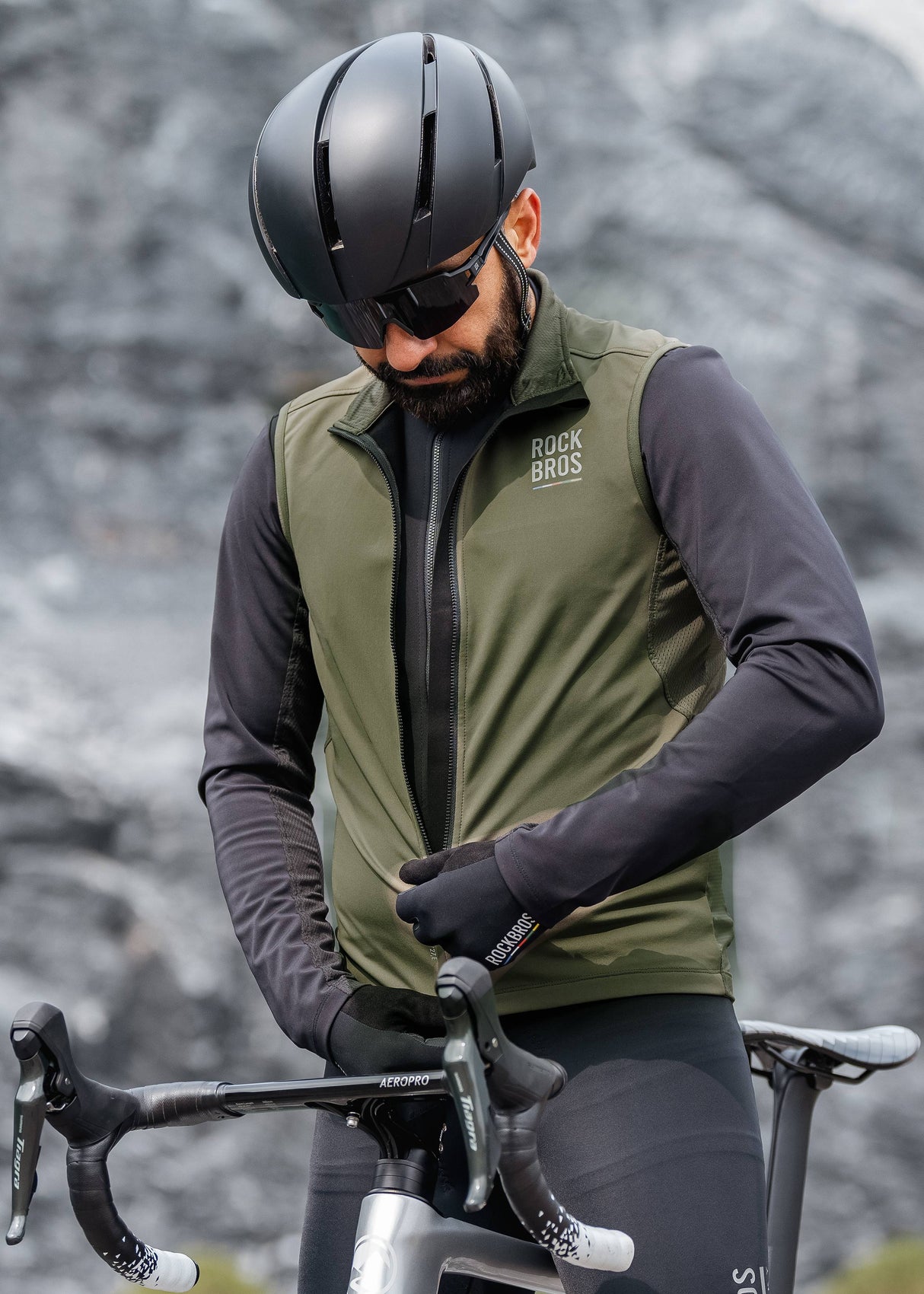 Road to Sky Wind Proof Warm Vest | ROCKBROS