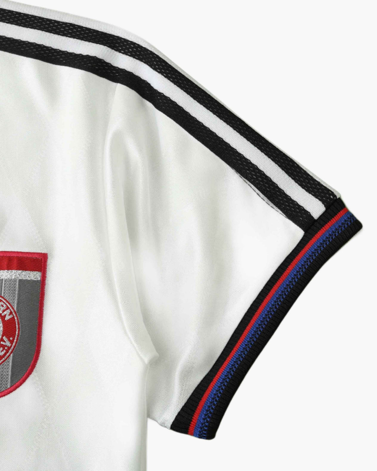 BAYERN MUNICH RETRO AWAY 1997/98