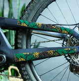 Botanic Revival Frame Keeper
