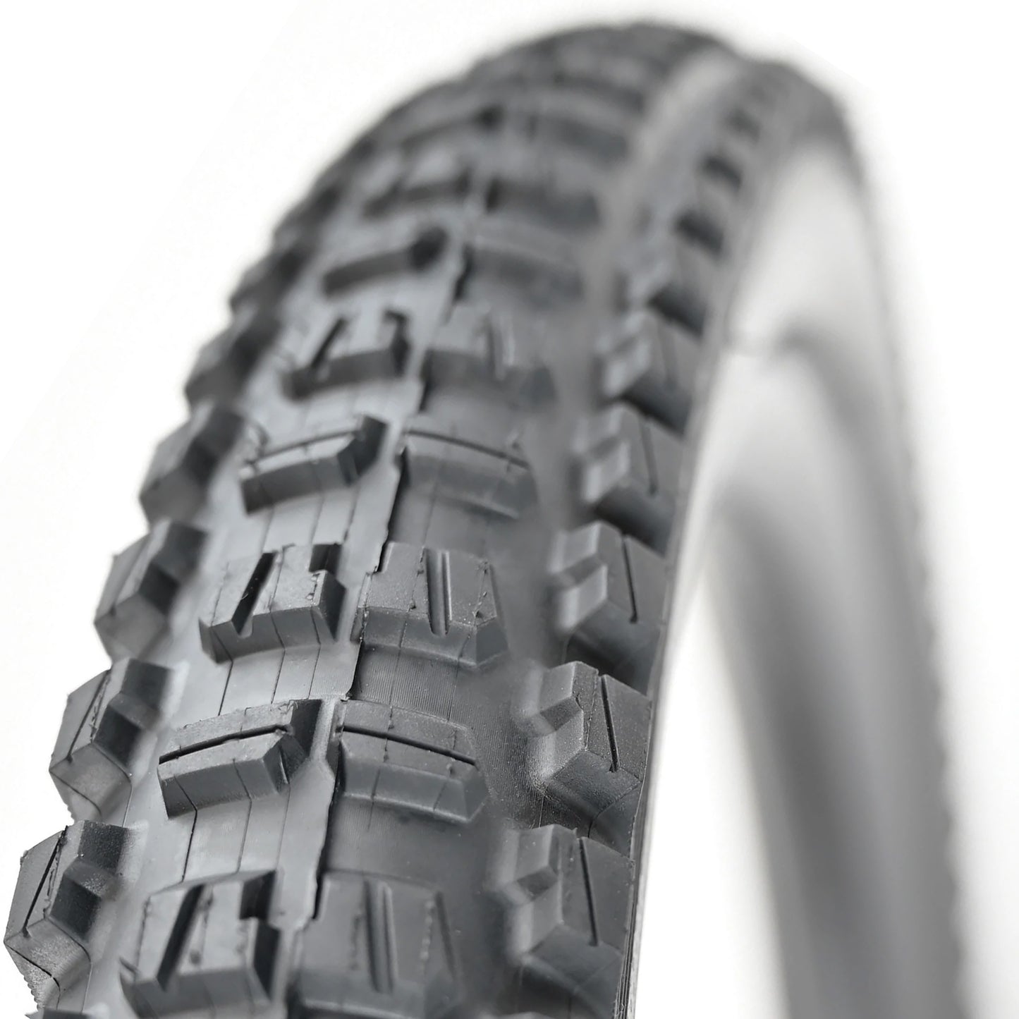 E*thirteen All-Terrain Trail/MoPo Tire 29" x 2.4 - Black