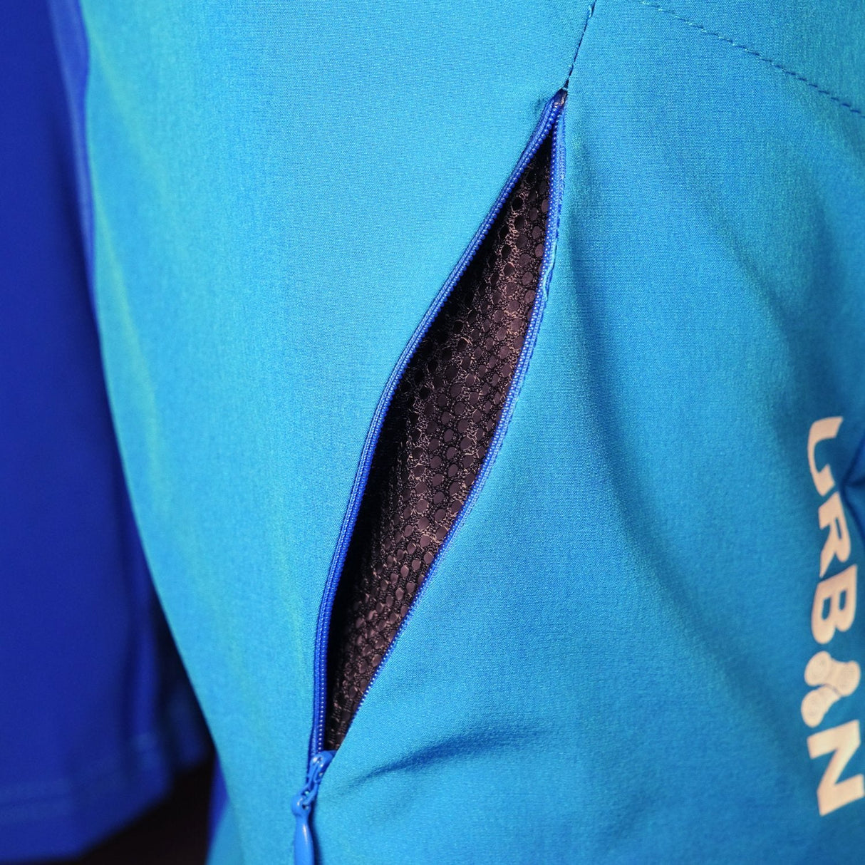 Men's Gravel Grinder Cyclocross / MTB Shorts - Flex Soft Shell Shorts with Zip Pockets and Vents