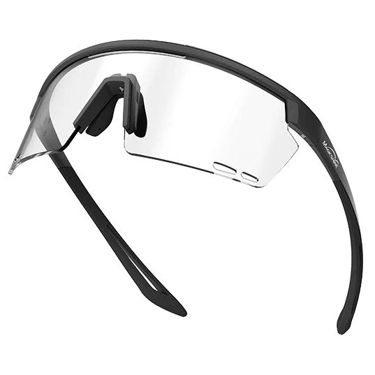 Rouleur Photochromic Sports Sunglasses, Black/Silver