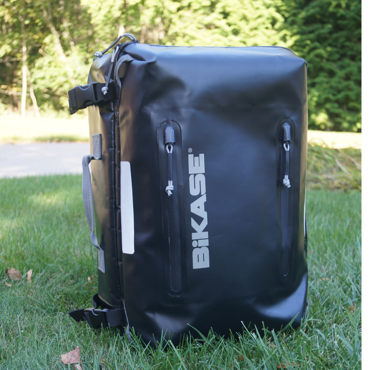 Moto Backpack - Mountable on your Rack or Sissy Bar
