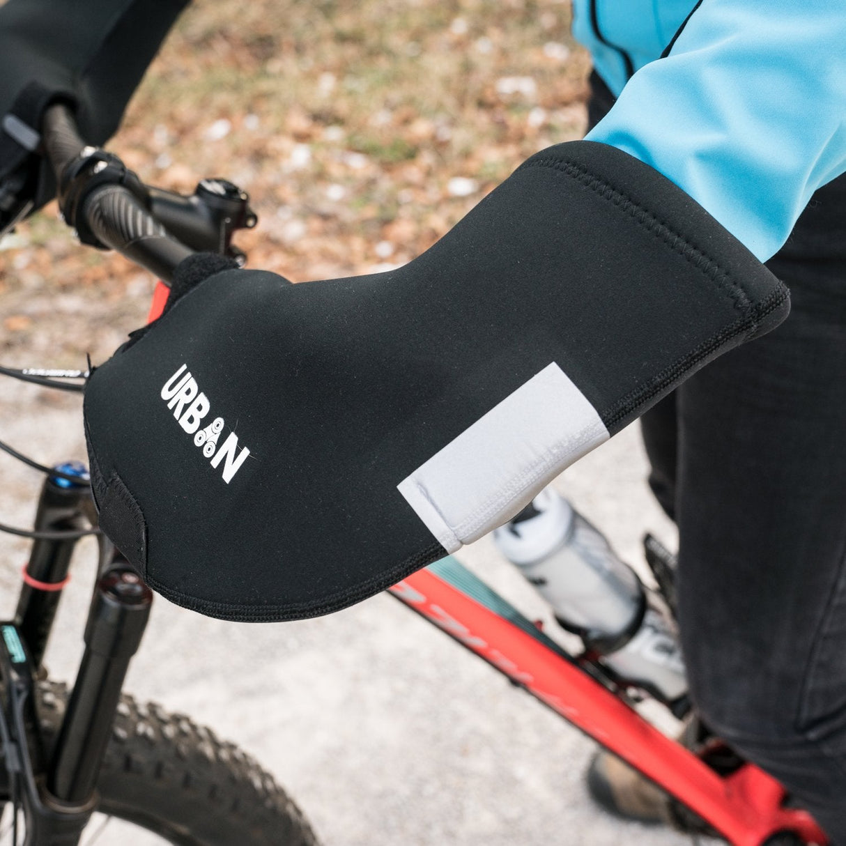 Urban Cycling Handlebar Mitts for Mountain / Commuter Bike, Flat Handlebar Pogie Winter Thermal MTB Mittens, Black